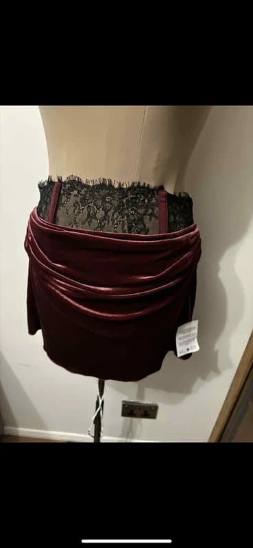 ASOS Design burgundy dark red mini skirt black lace corset velvet velour goth hot daring size 10