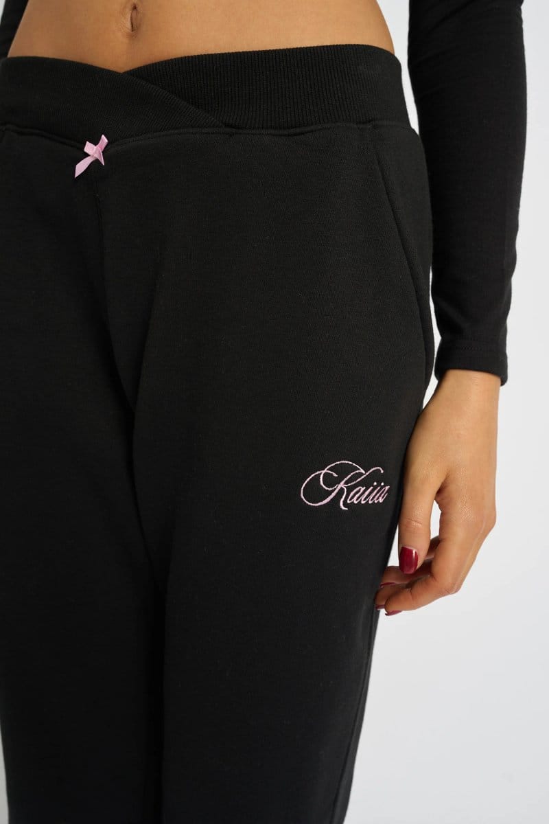 Kaiia Kaiia Bow Detail Wide Leg Joggers Black & Pink - 4