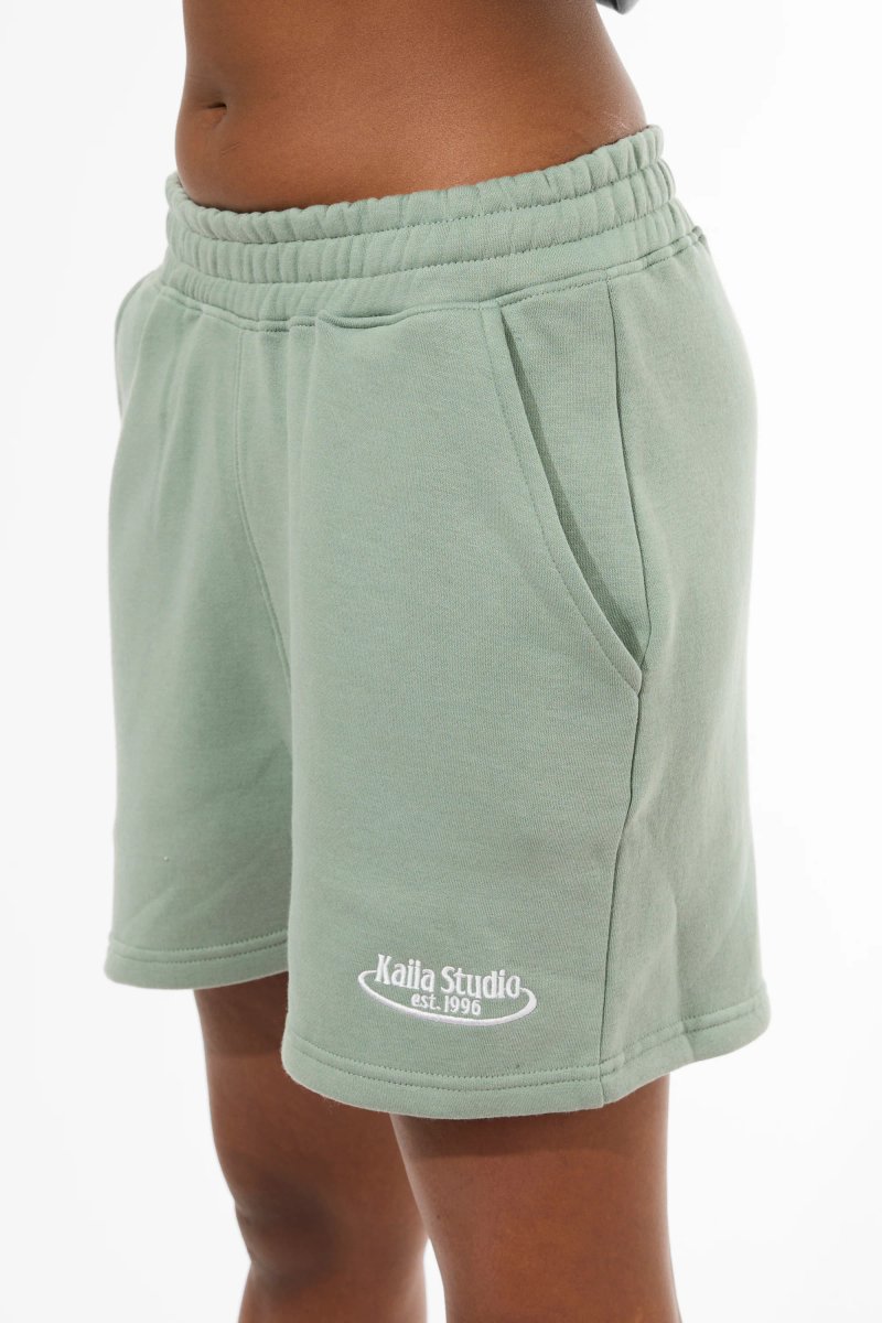 Kaiia Kaiia Running Club Logo Sweat Shorts Green Tea - 2