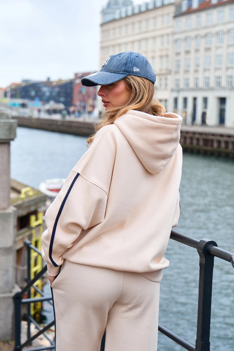 Kaiia Kaiia Essentials Side Stripe Oversized Hoodie Cream & Navy - 4