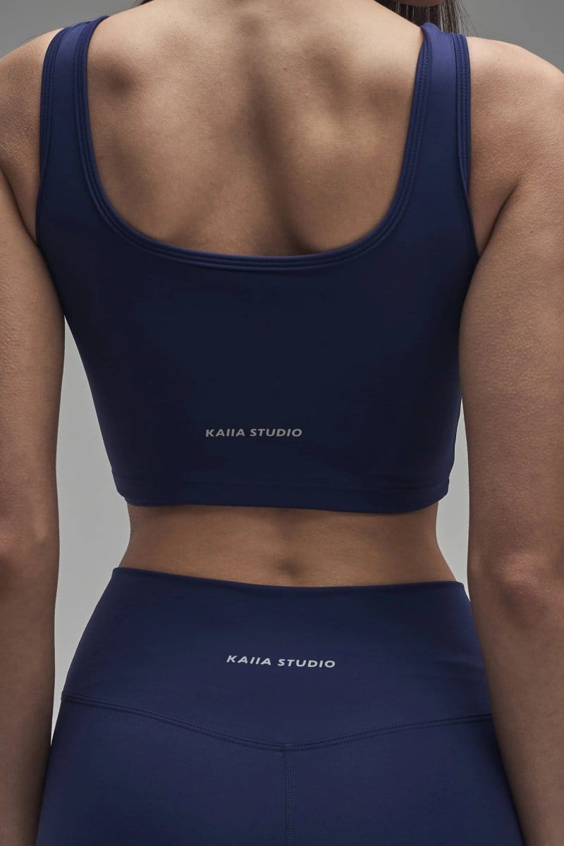 Kaiia Kaiia Sculpt Square Neck Crop Top Navy - 4