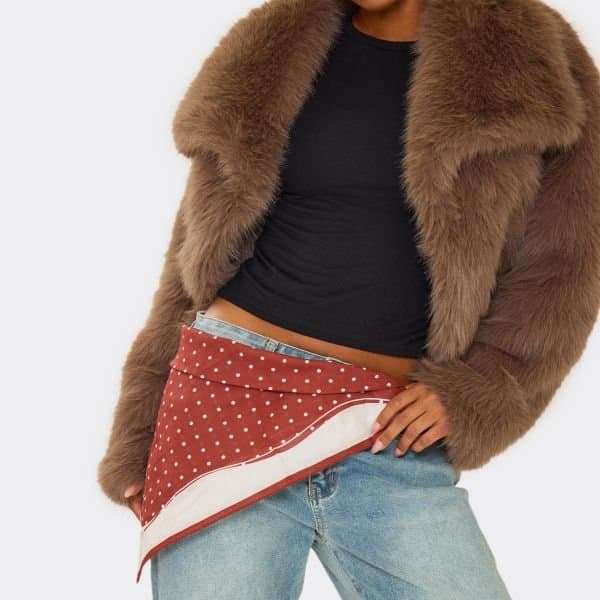 EGO EGO Contrast Spot Detail Scarf in Red