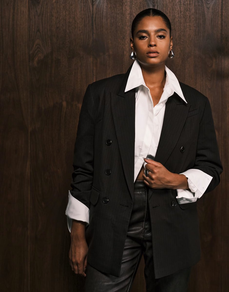 ASOS Good American good classic bootcut faux leather pants in burgundy - 3