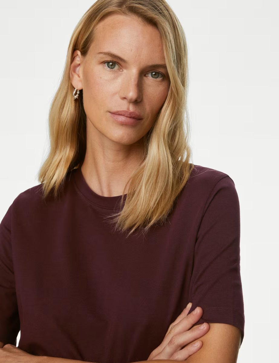 Marks & Spencer M&S Pure Cotton Everyday Fit T-Shirt Dark Burgundy - 2
