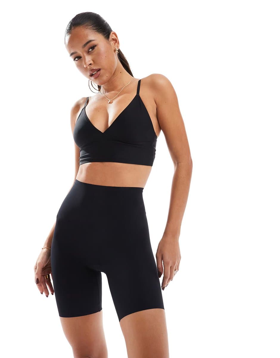 ASOS Commando Classic control short black in black