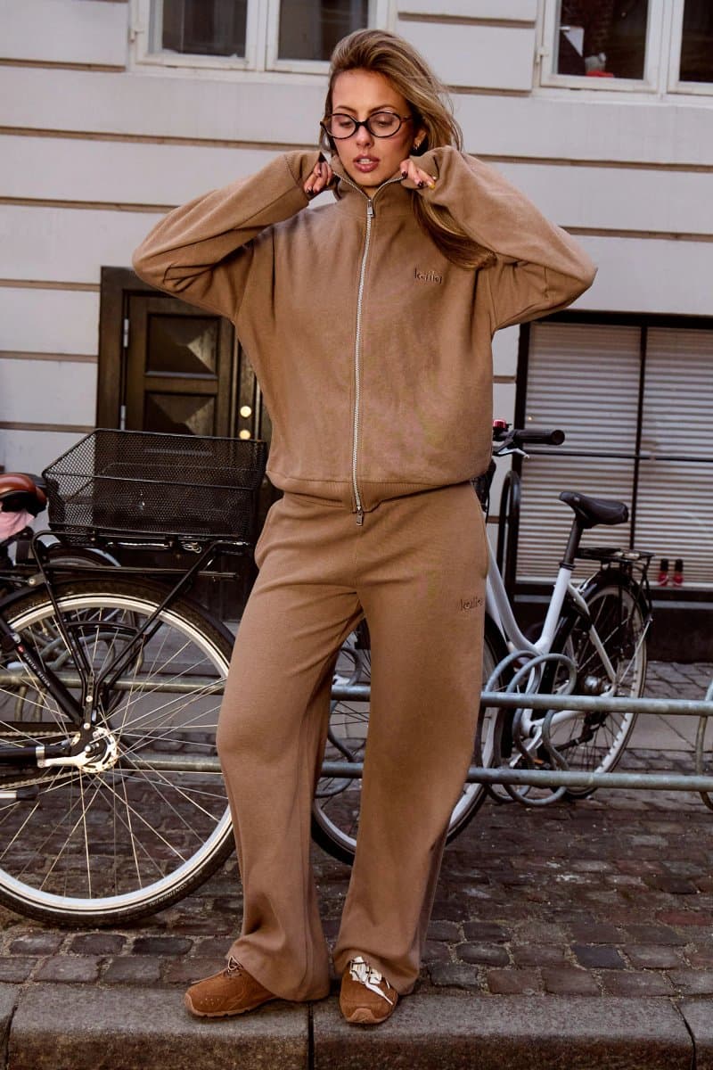 Kaiia Kaiia Supersoft Straight Leg Trousers Taupe