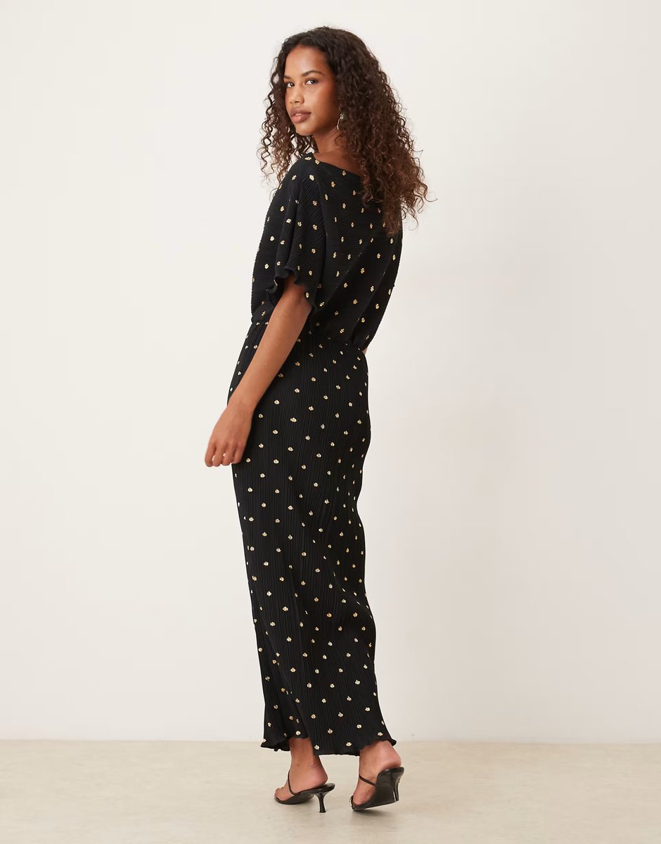 ASOS Never Fully Dressed Tilly plisse off shoulder midaxi dress in black and gold spot - 4