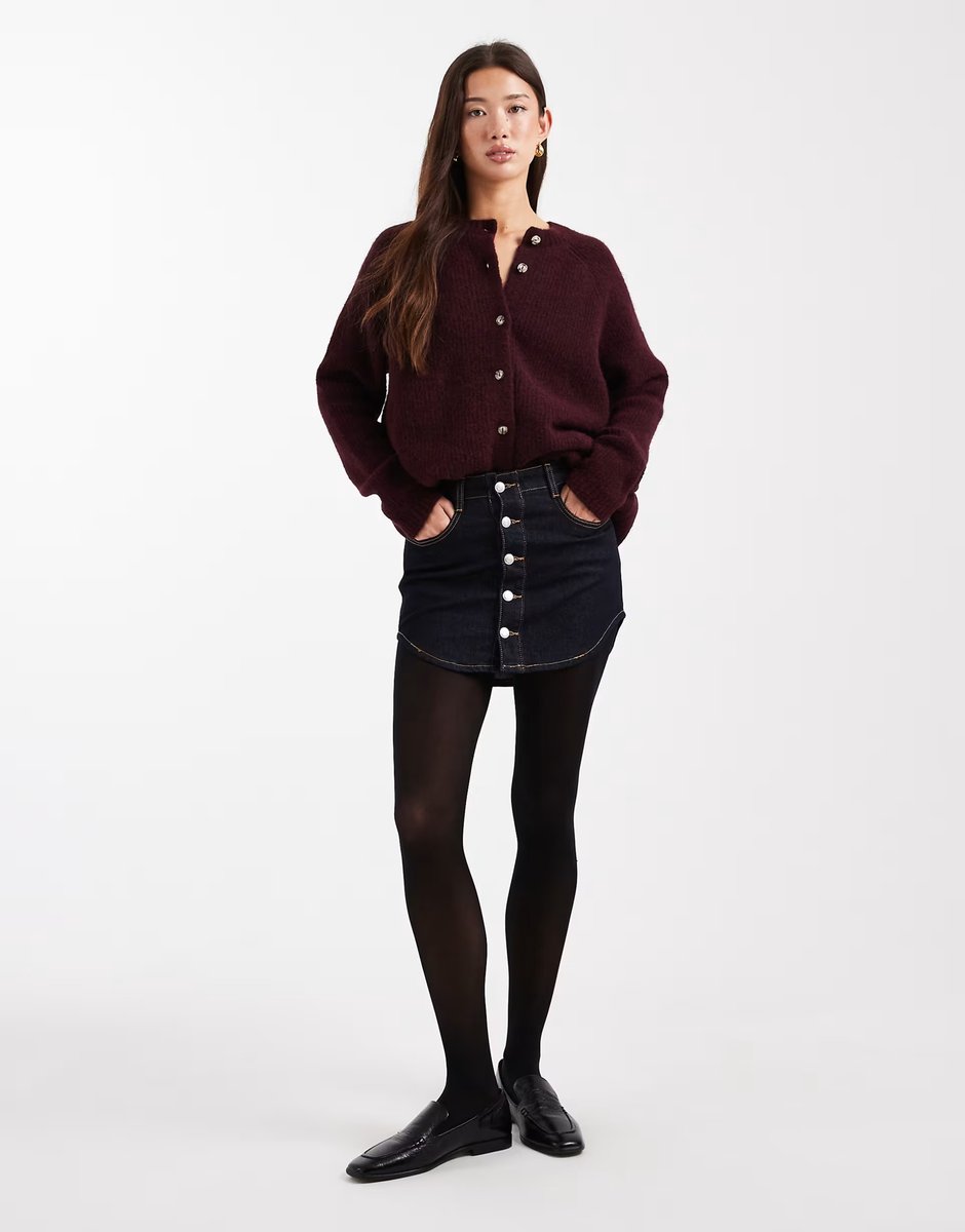 ASOS ASOS DESIGN denim button through curved hem mini skirt in rinse - 2