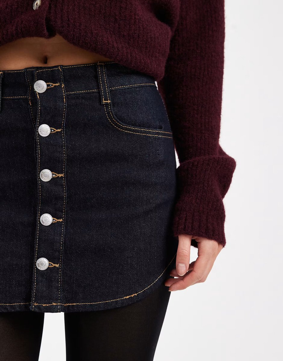 ASOS ASOS DESIGN denim button through curved hem mini skirt in rinse - 3