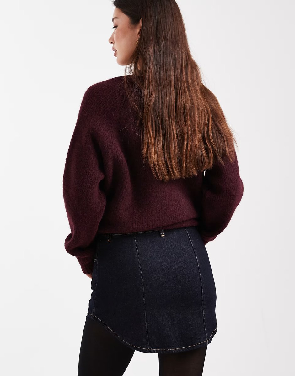 ASOS ASOS DESIGN denim button through curved hem mini skirt in rinse - 4