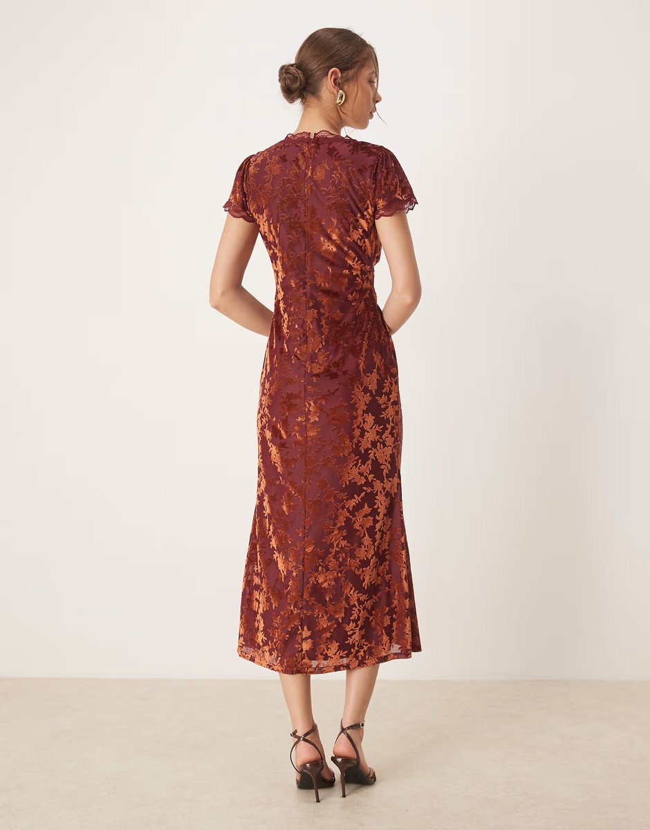 ASOS Maya Floral velvet v neck midaxi dress in copper rose - 3