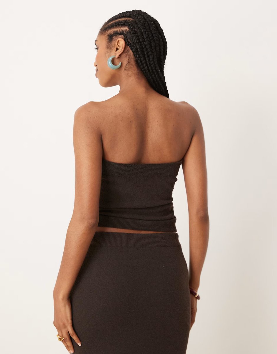 ASOS ASOS DESIGN co-ord knit boucle ruched bandeau in chocolate - 2