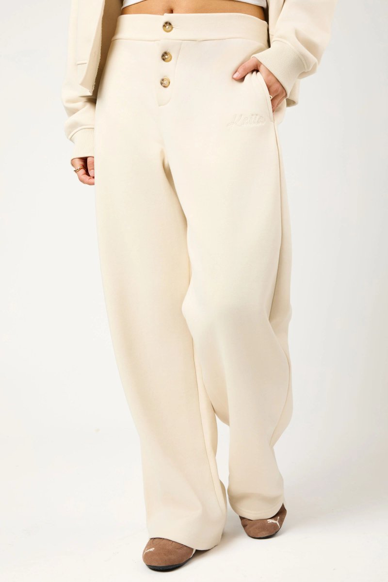 Kaiia Kaiia Script Logo Button Down Detail Wide Leg Joggers Crème - 3