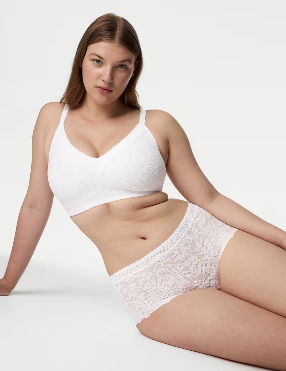 Marks & Spencer M&S 3pk Flexifit™ Lace High Rise Shorts White - 4