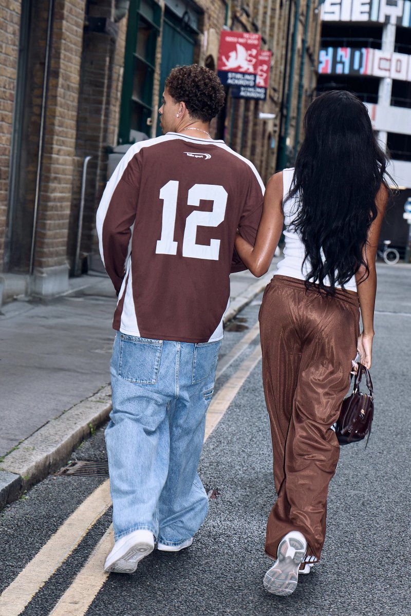 Kaiia Kaiia Oversized Long Sleeve Football Shirt Brown & Baby Blue - 3