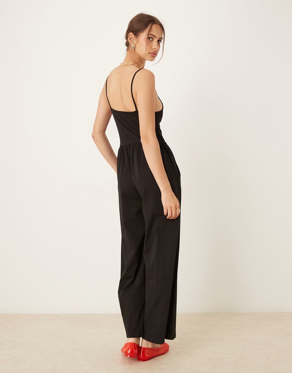 ASOS ASOS DESIGN cami wide leg jumpsuit with pockets in black - 4