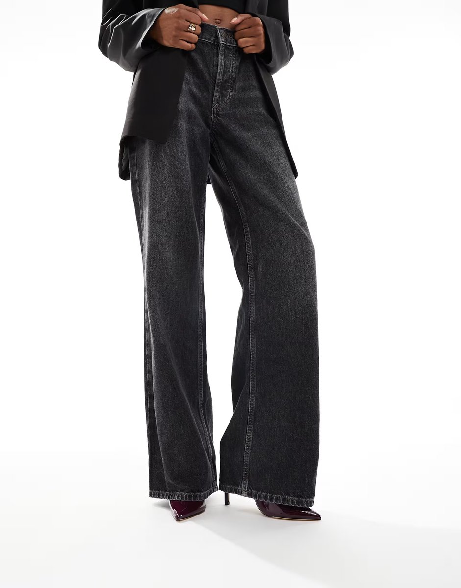 ASOS SEQWL Petunia high vamp court shoes in burgundy - 4