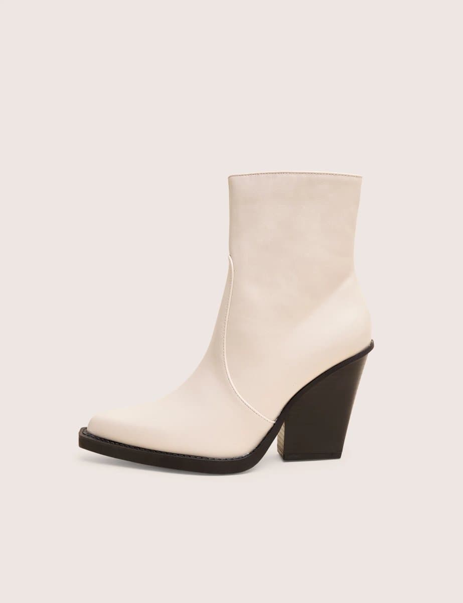 Public Desire Public Desire Western Block Heeled Ankle Boots in White
