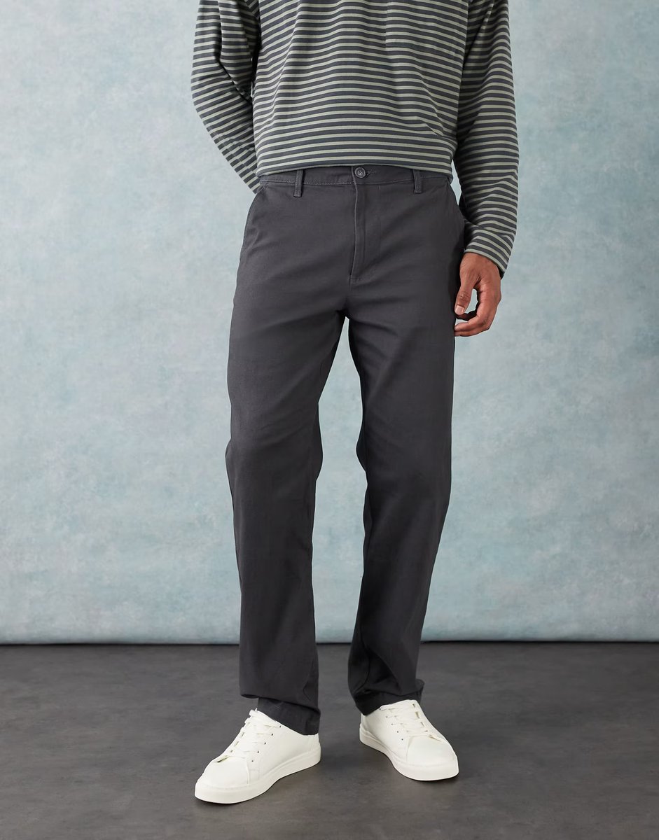 ASOS ASOS DESIGN straight chinos in charcoal - 2