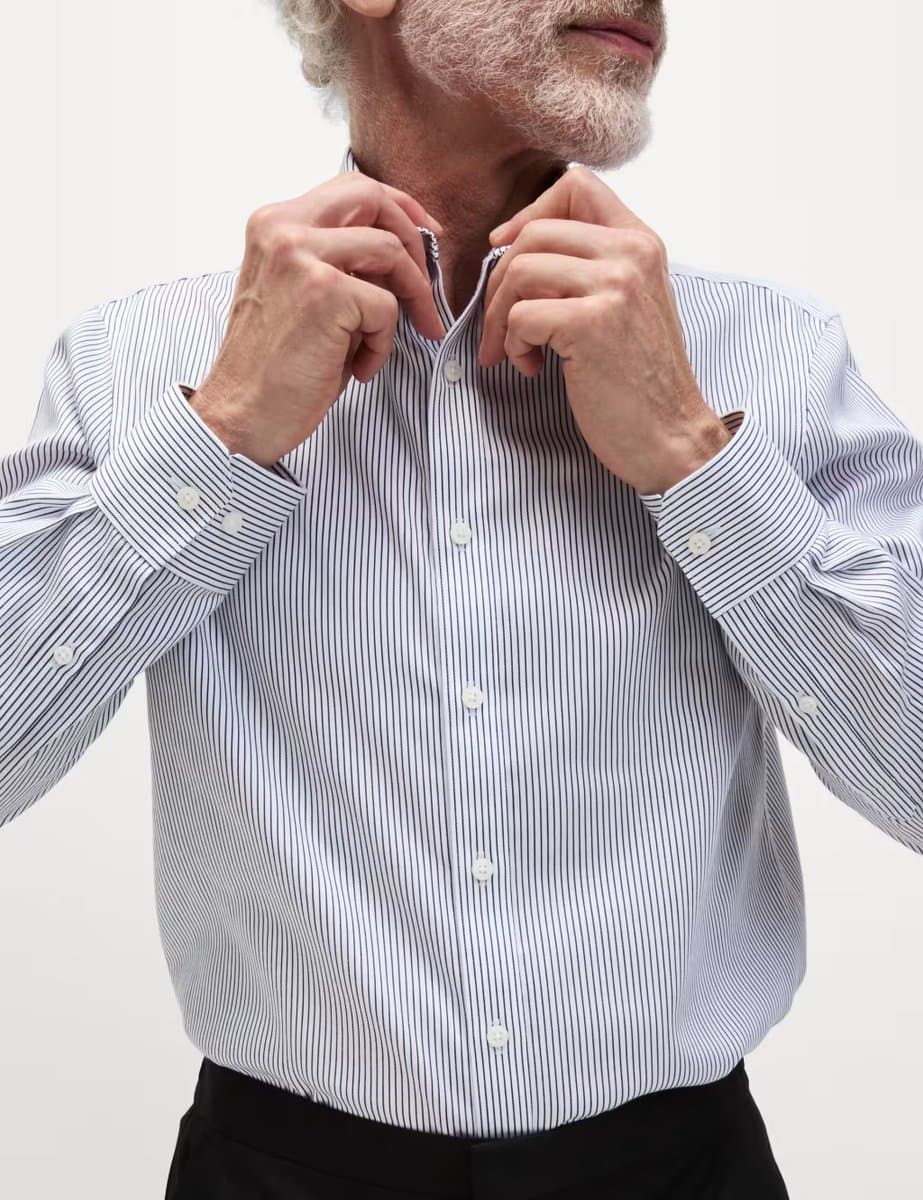 Marks & Spencer M&S Regular Fit Ultimate Non Iron Cotton Striped Shirt White/Navy