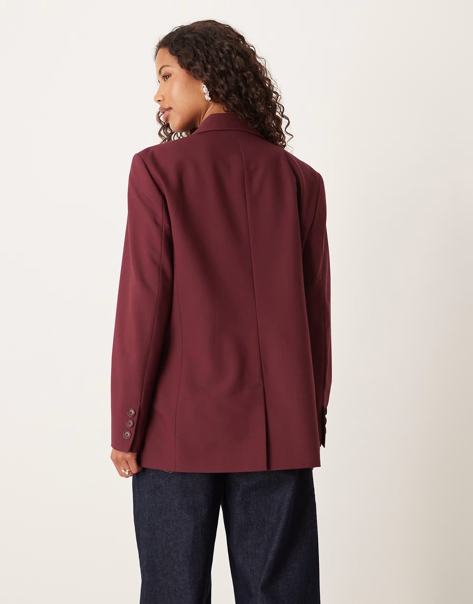 ASOS ASOS DESIGN double breasted blazer in dark cherry - 4