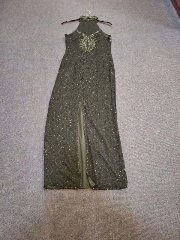 Source Unknown Black sleeveless dress