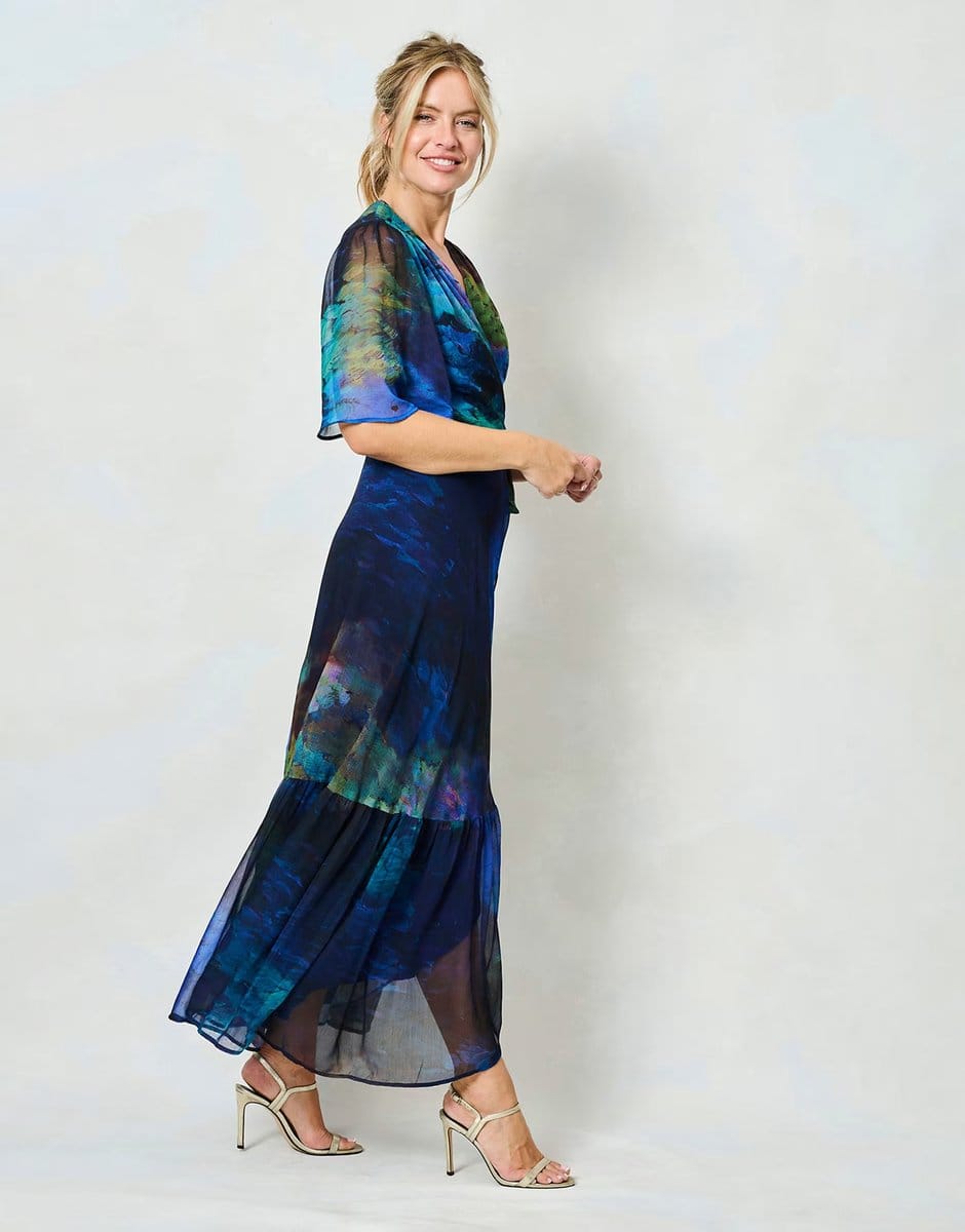 ASOS Hope & Ivy The jacqueline flutter sleeve maxi wrap dress with tie waist in blue multi - 4