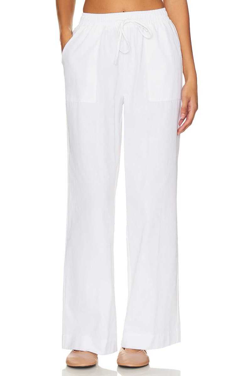 revolve Revolve Amy Cargo Pant in White