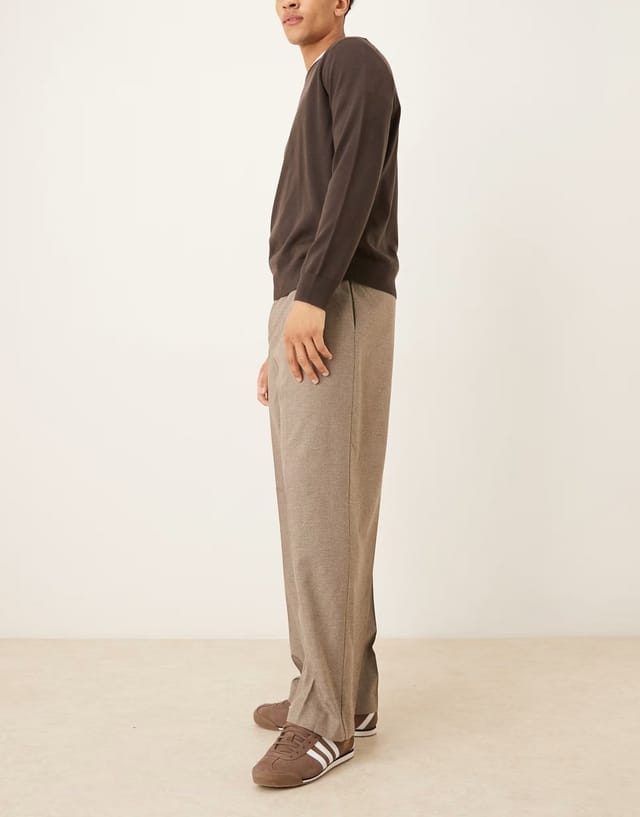 ASOS ASOS DESIGN smart pleated wide leg trousers in pebble texture - 3