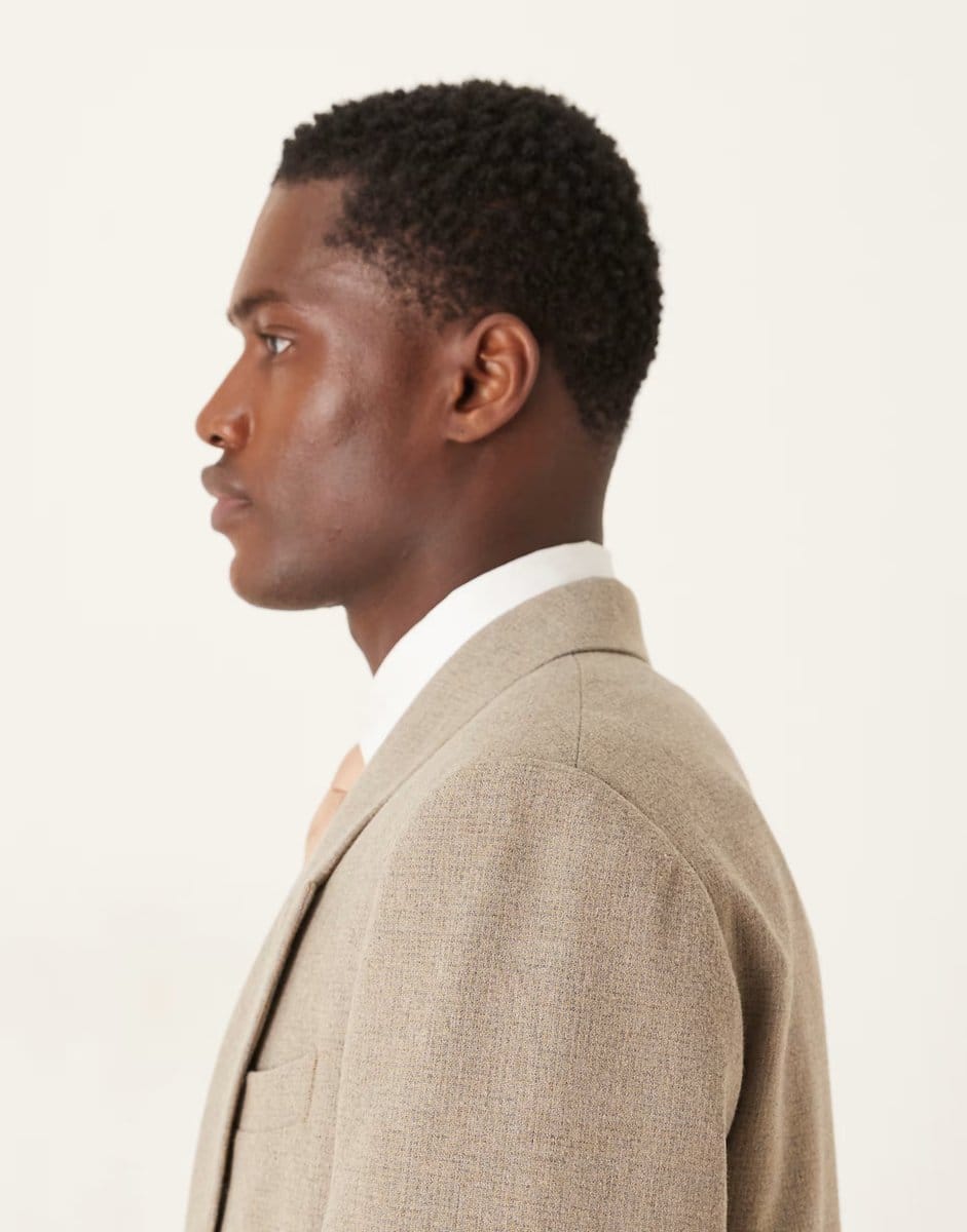 ASOS ASOS DESIGN double breasted relaxed boxy blazer with wool in beige micro check - 4