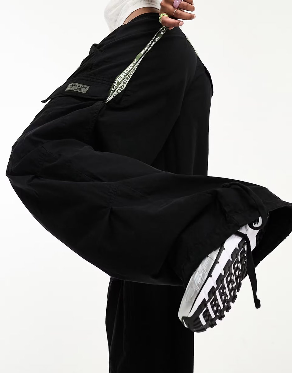 ASOS Superdry vintage baggy parachute trousers in black - 3