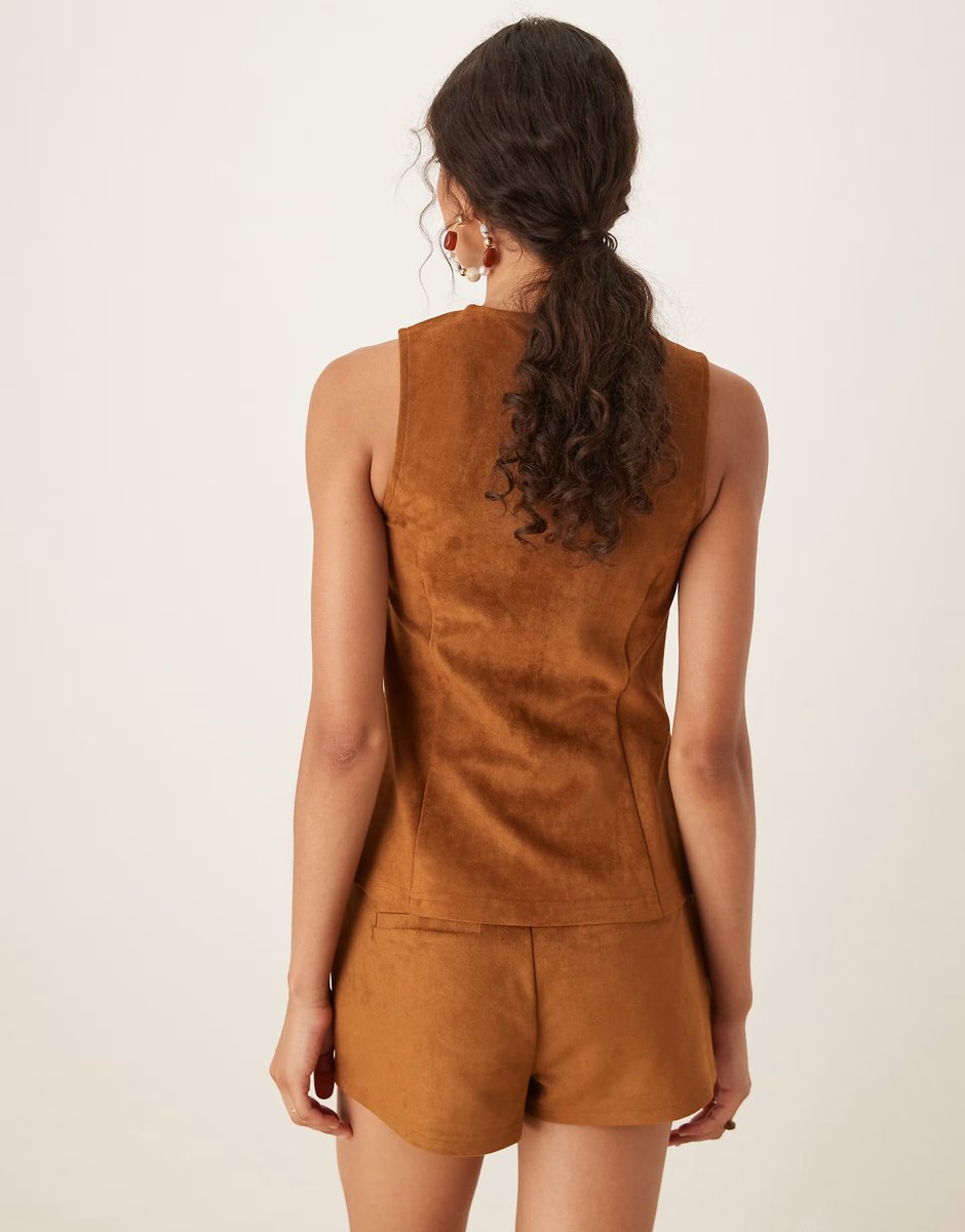 ASOS ASOS DESIGN co-ord structured faux suede waistcoat top in brown - BROWN - 3