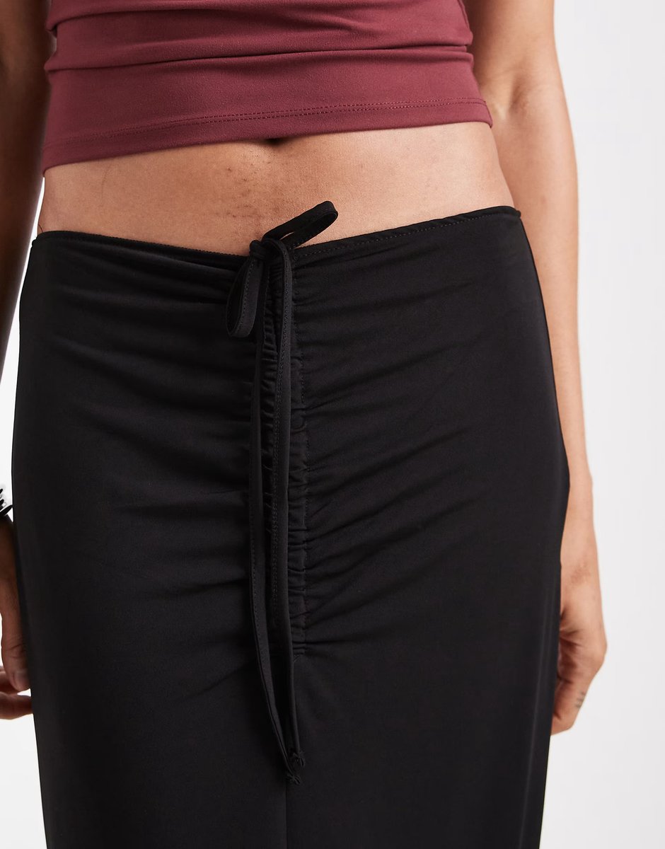 ASOS Vero Moda Tall slinky ruched front maxi skirt in black - 2