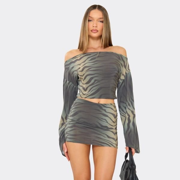 EGO Off The Shoulder Long Sleeve Cape Top In Green Printed, Women's Size UK 6 - 1