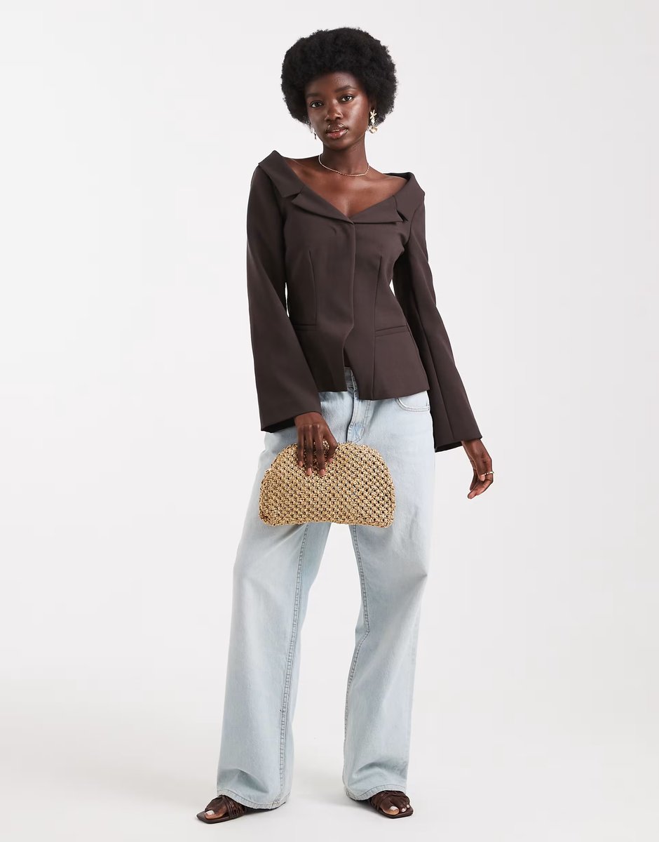 ASOS ASOS DESIGN tailored off shoulder blazer in chocolate - 3