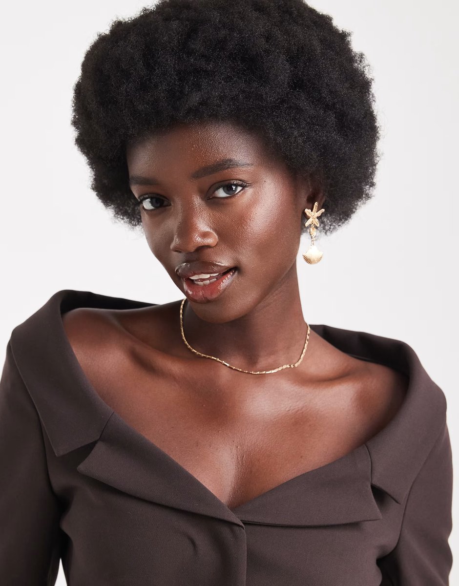 ASOS ASOS DESIGN tailored off shoulder blazer in chocolate - 4