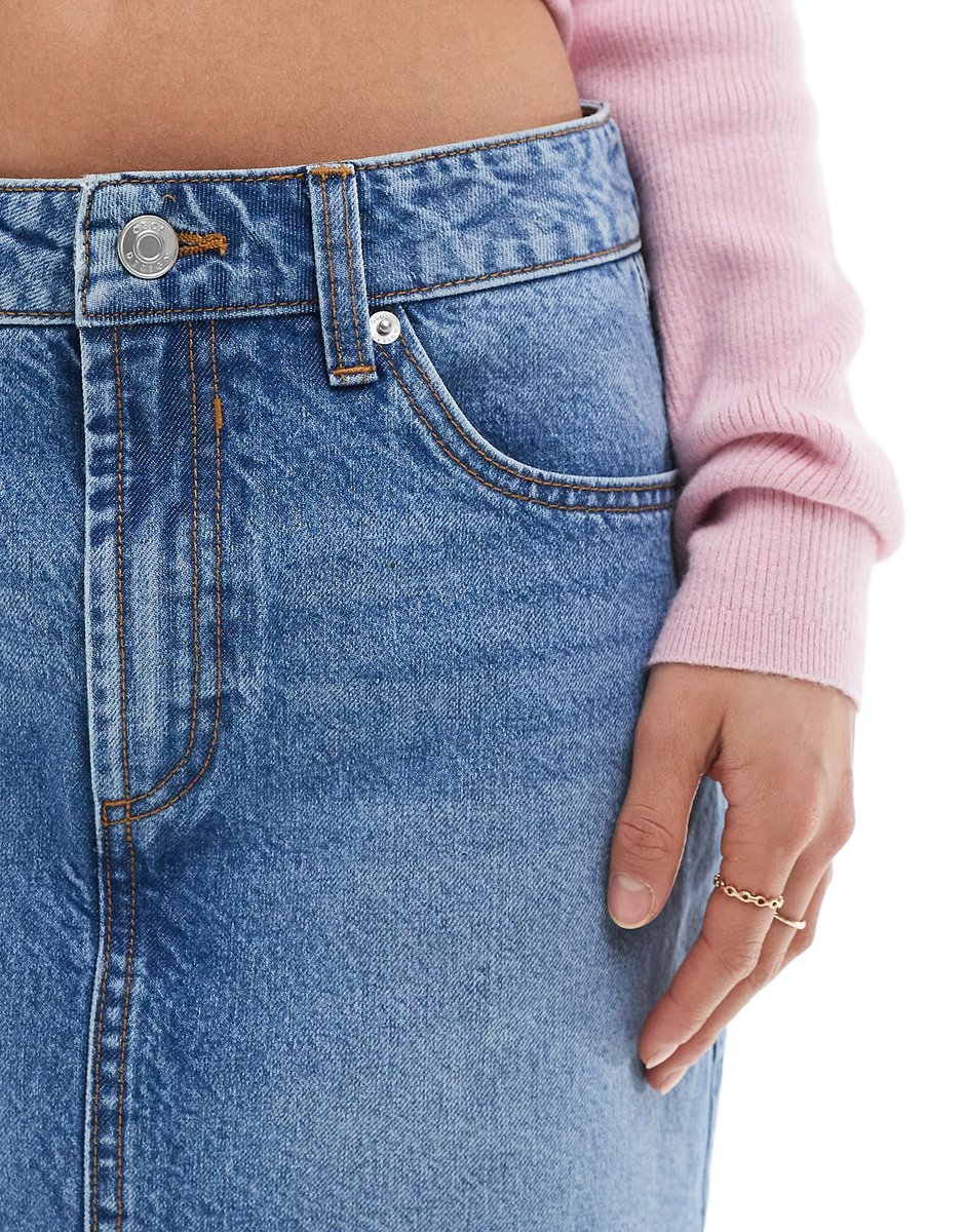 ASOS ASOS DESIGN Petite high waisted mini skirt in midwash - 3