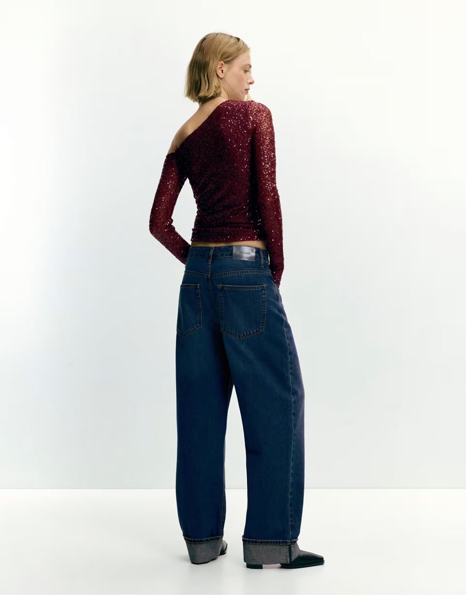 ASOS Pull&Bear Sequin asymmetric top in maroon - 2