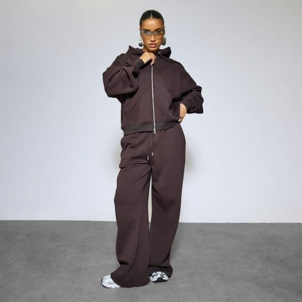 EGO EGO Mid Rise Wide Leg Joggers in Chocolate Brown