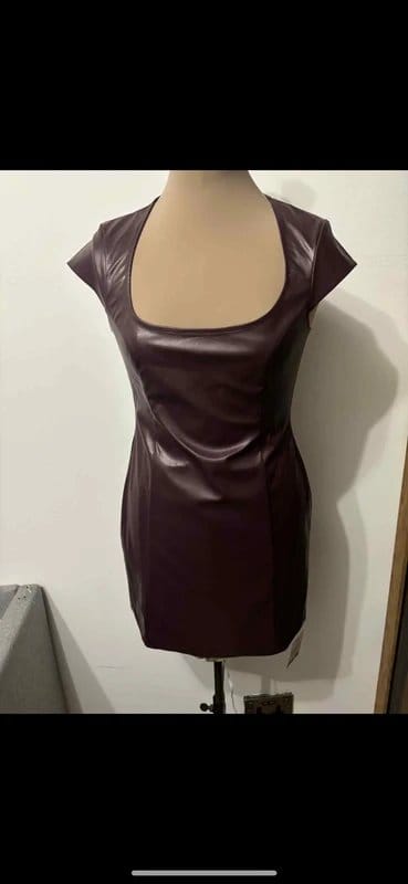 ASOS Design pu scoop neck mini dress in burgundy faux leather biker punk size 10 - 2