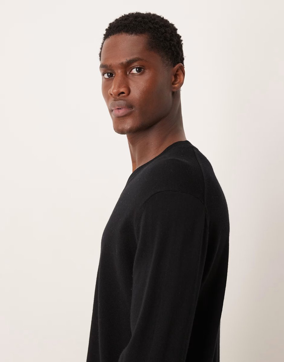 ASOS Mango 100% wool v-neck lightweight knitted top in black - 4