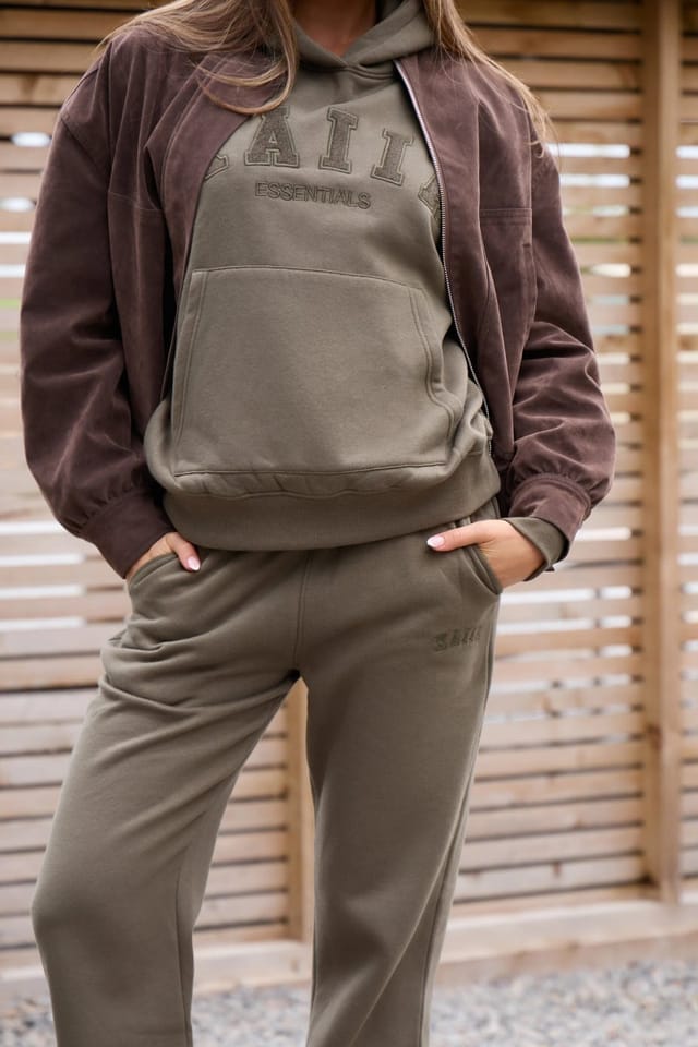 Kaiia Kaiia Slogan Wide Leg Joggers Warm Khaki - 2