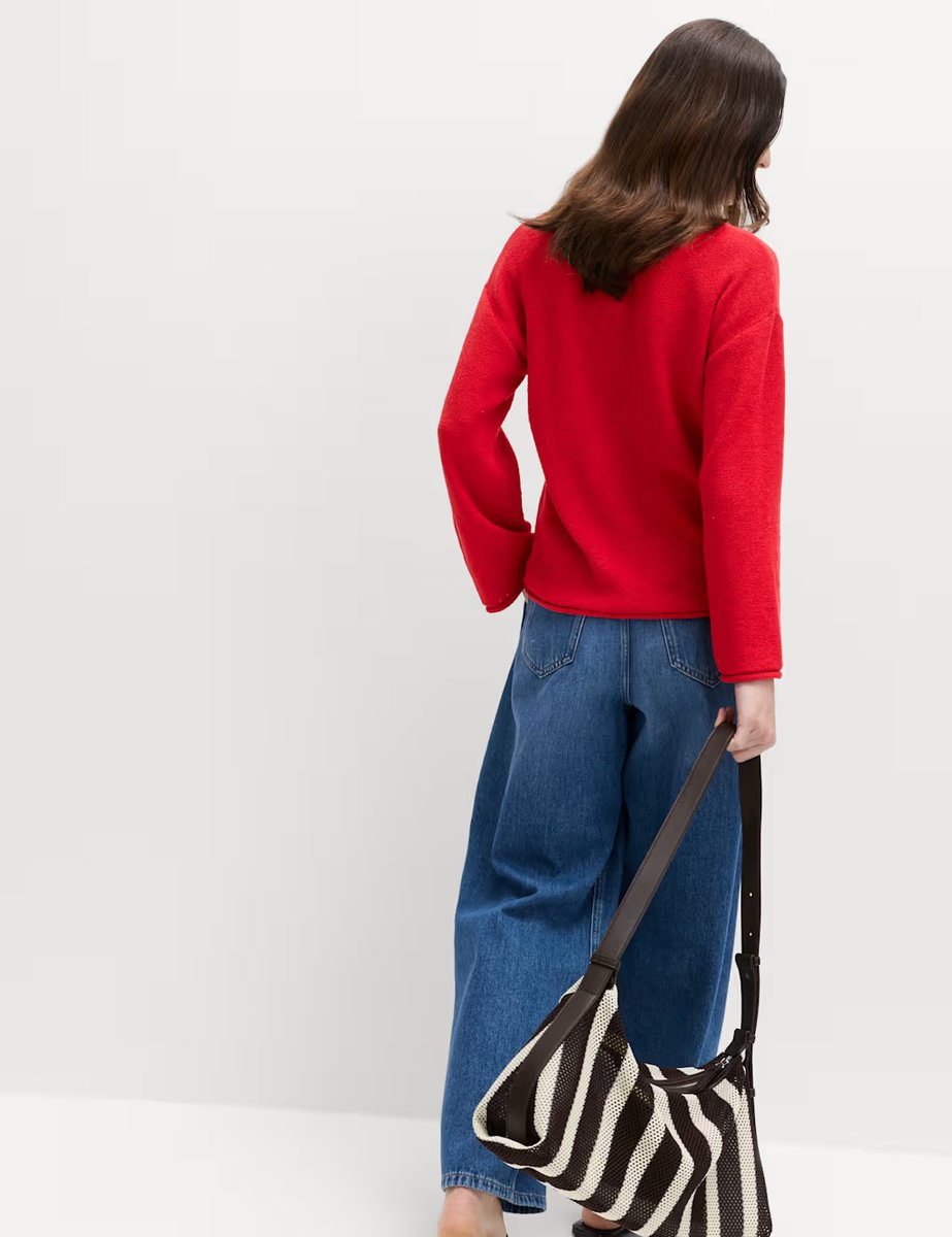 Marks & Spencer M&S Cotton Blend V-Neck Slim Fit Jumper Chilli - 3