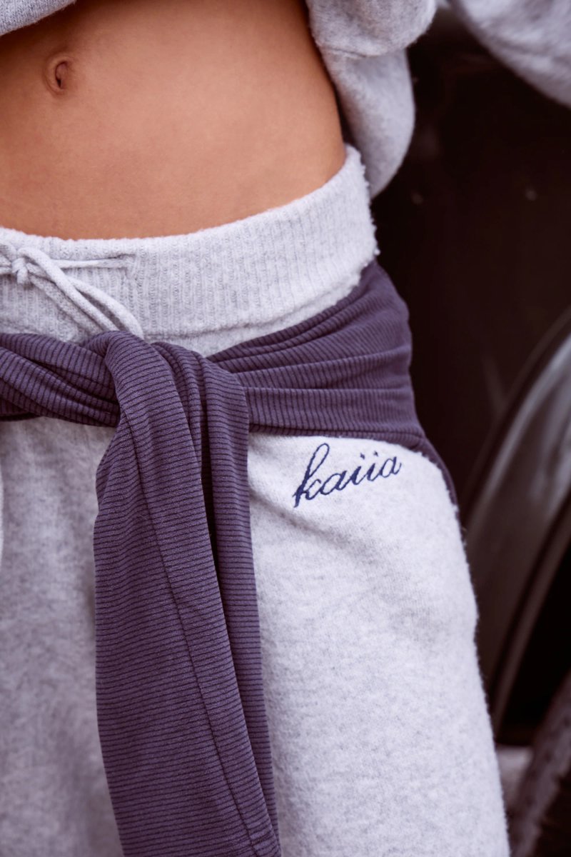 Kaiia Kaiia Script Knit Drawstring Wide Leg Trousers Light Grey - 2