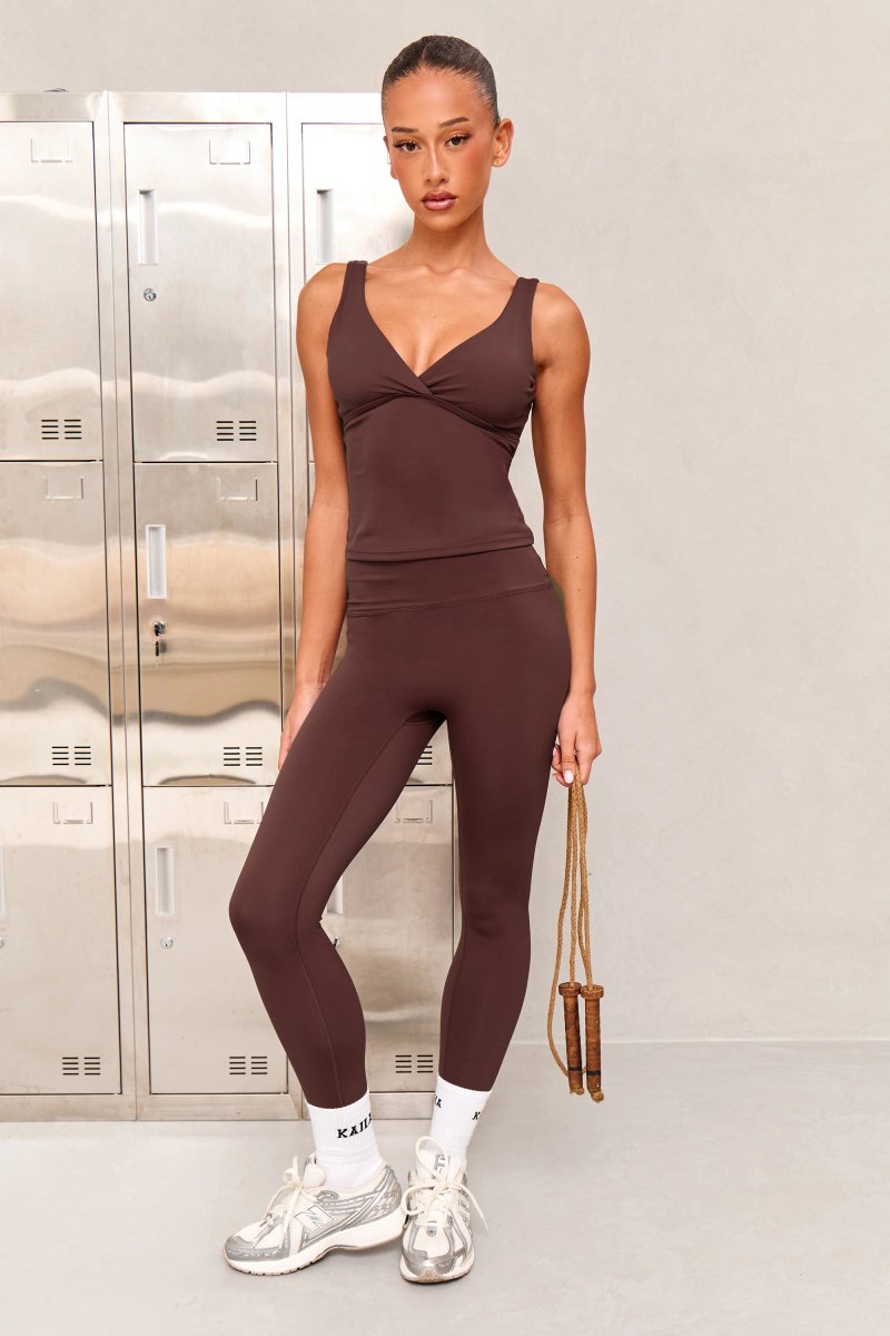 Kaiia Kaiia Sculpt Cross Over Padded Gym Top Bitter Chocolate - 3