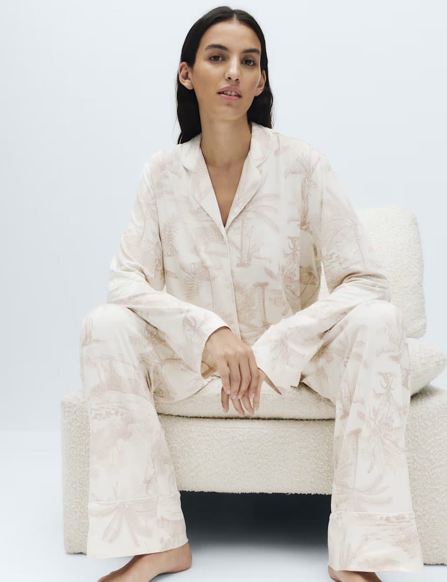 Marks & Spencer M&S Soft Touch Printed Revere Pyjama Set Ivory