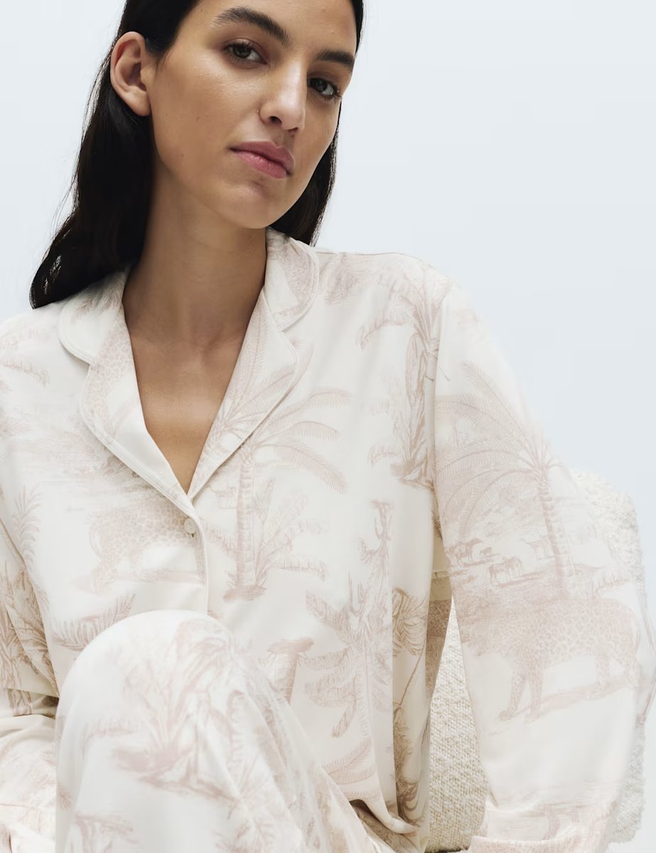 Marks & Spencer M&S Soft Touch Printed Revere Pyjama Set Ivory - 4