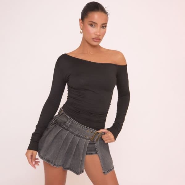 EGO EGO Chunky Belt Pleated Mini Skirt in Grey Denim