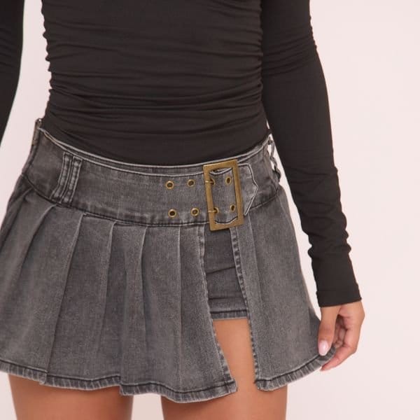 EGO Mid Rise Chunky Belt Detail Side Split Pleated Mini Skort In Grey Denim, Women's Size UK 6 - 2
