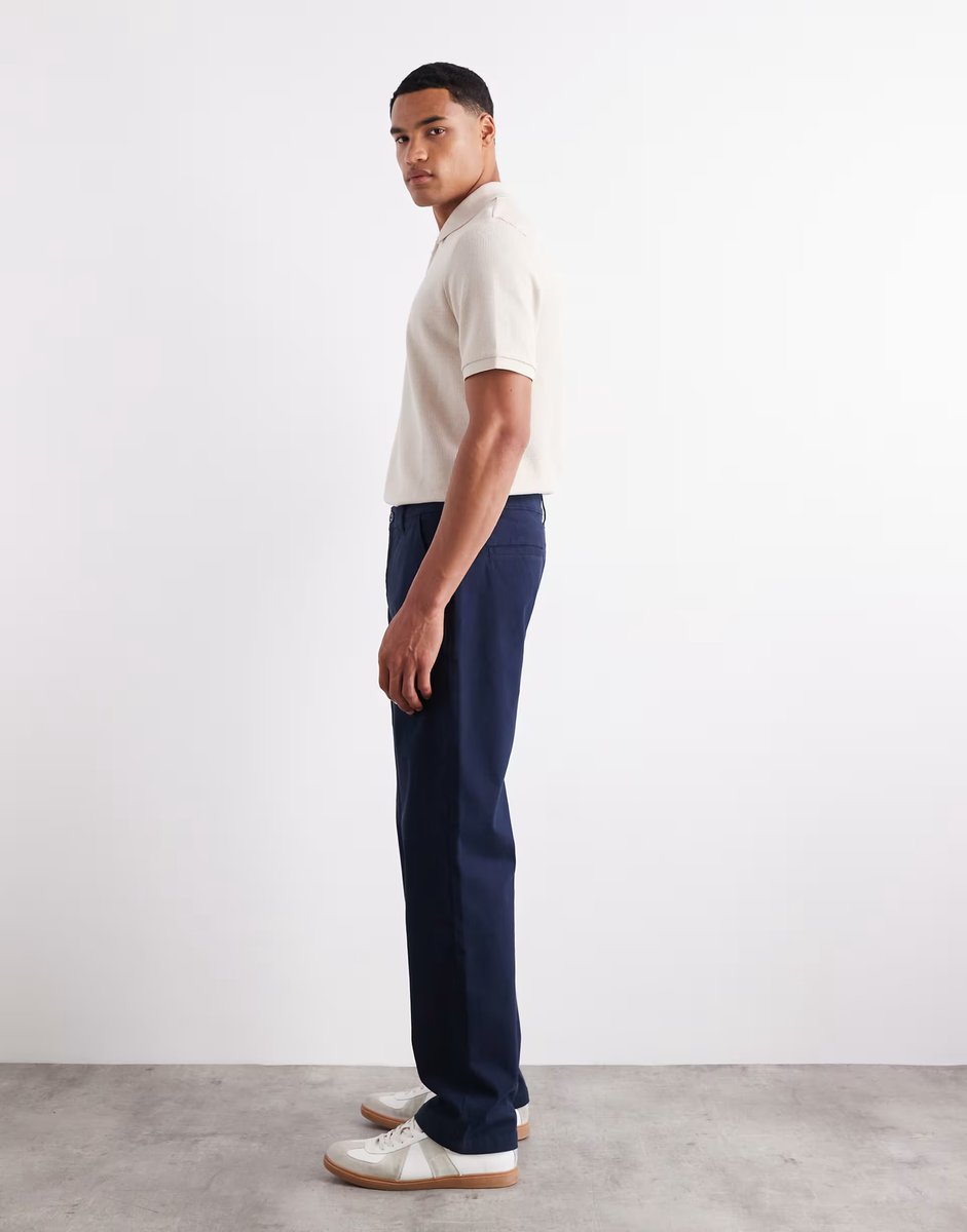 ASOS ASOS DESIGN straight chinos in navy - 3